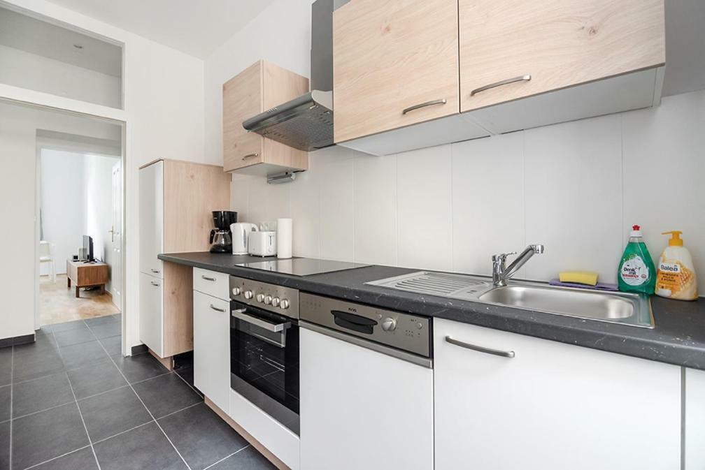 Universum Apartment Вена Экстерьер фото